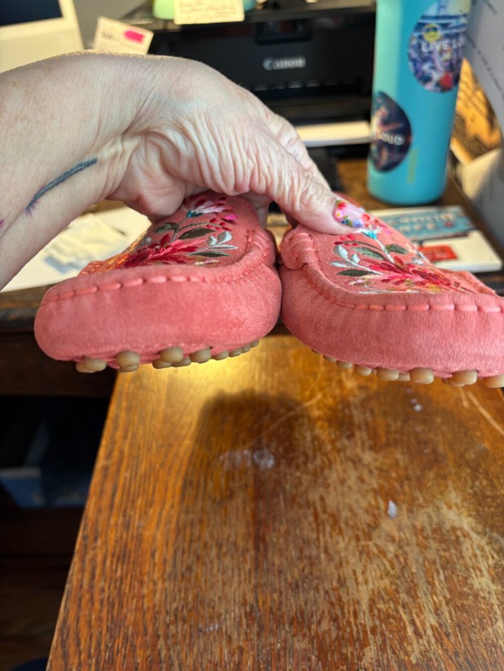 Johnny Was Shoes Womens Size 7.5 Coral Suede Floral Embroidered Moccasin Flats - Picture 6 of 9